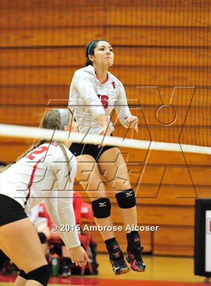 Thumbnail 3 in Austin @ Tomball (UIL 5A Bi-District Playoff) photogallery.