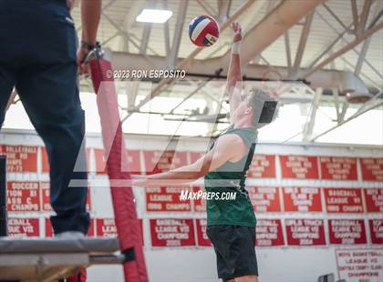 Thumbnail 2 in Westhampton Beach vs Eastport South Manor (Section XI Class A Final) photogallery.