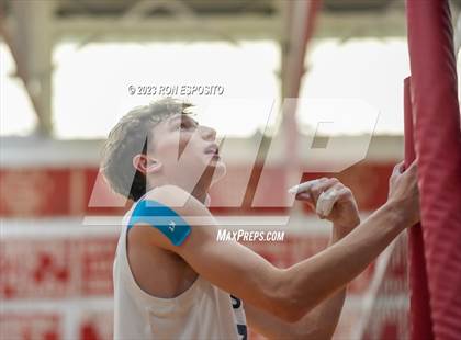 Thumbnail 2 in Westhampton Beach vs Eastport South Manor (Section XI Class A Final) photogallery.