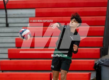 Thumbnail 3 in Westhampton Beach vs Eastport South Manor (Section XI Class A Final) photogallery.