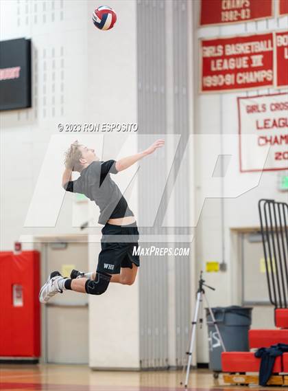 Thumbnail 3 in Westhampton Beach vs Eastport South Manor (Section XI Class A Final) photogallery.
