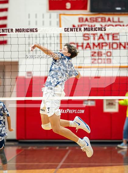 Thumbnail 3 in Westhampton Beach vs Eastport South Manor (Section XI Class A Final) photogallery.