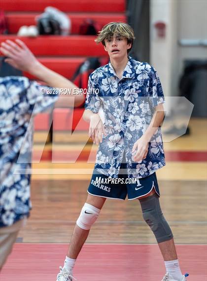 Thumbnail 2 in Westhampton Beach vs Eastport South Manor (Section XI Class A Final) photogallery.
