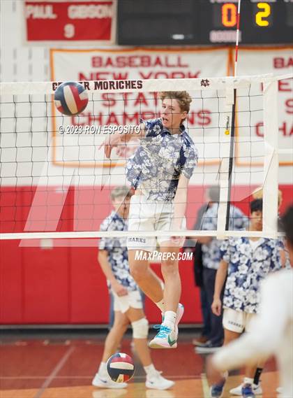 Thumbnail 3 in Westhampton Beach vs Eastport South Manor (Section XI Class A Final) photogallery.