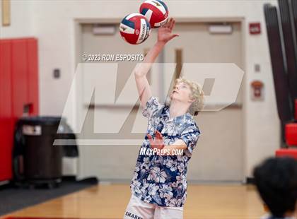 Thumbnail 3 in Westhampton Beach vs Eastport South Manor (Section XI Class A Final) photogallery.