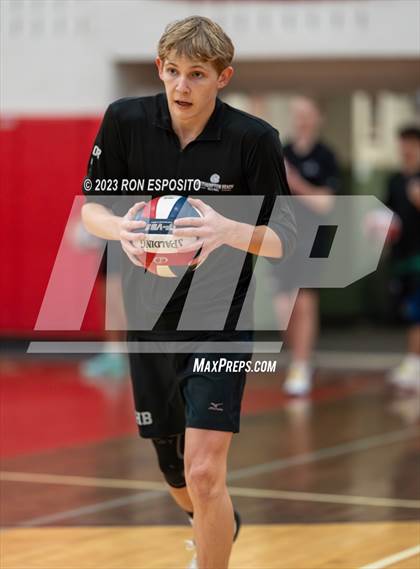 Thumbnail 1 in Westhampton Beach vs Eastport South Manor (Section XI Class A Final) photogallery.