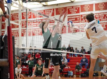 Thumbnail 3 in Westhampton Beach vs Eastport South Manor (Section XI Class A Final) photogallery.