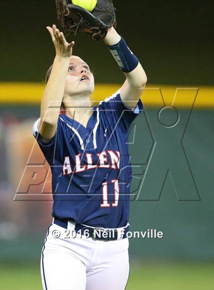 Thumbnail 2 in Allen @ Hebron photogallery.