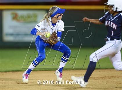 Thumbnail 2 in Allen @ Hebron photogallery.