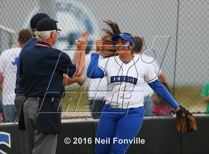 Thumbnail 2 in Allen @ Hebron photogallery.