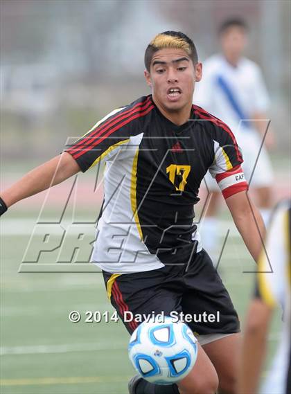 Thumbnail 2 in Oakdale vs. Christian Brothers (CIF SJS D3 Final) photogallery.