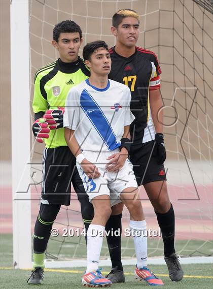 Thumbnail 2 in Oakdale vs. Christian Brothers (CIF SJS D3 Final) photogallery.