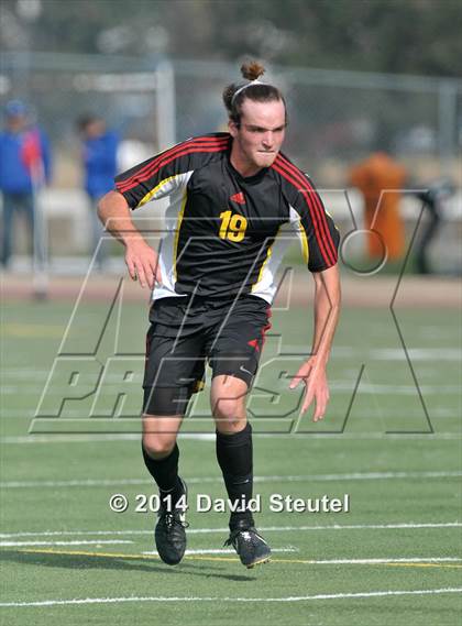 Thumbnail 3 in Oakdale vs. Christian Brothers (CIF SJS D3 Final) photogallery.