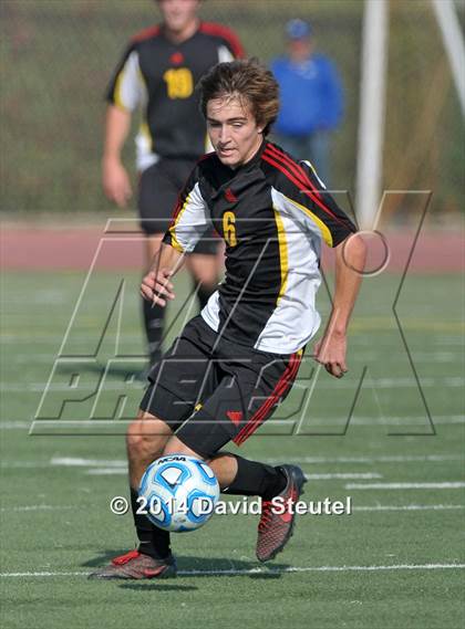 Thumbnail 3 in Oakdale vs. Christian Brothers (CIF SJS D3 Final) photogallery.