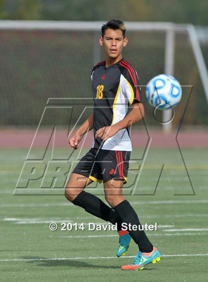 Thumbnail 1 in Oakdale vs. Christian Brothers (CIF SJS D3 Final) photogallery.