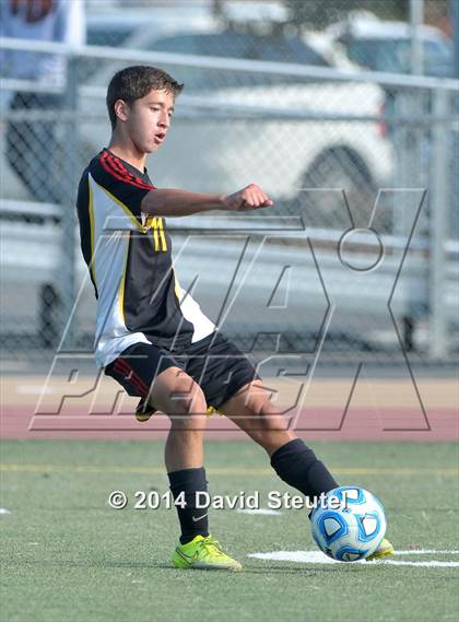 Thumbnail 2 in Oakdale vs. Christian Brothers (CIF SJS D3 Final) photogallery.