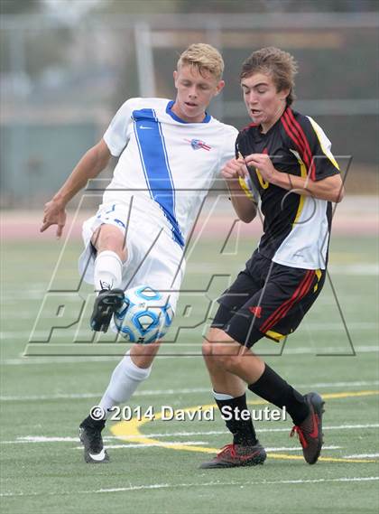 Thumbnail 2 in Oakdale vs. Christian Brothers (CIF SJS D3 Final) photogallery.