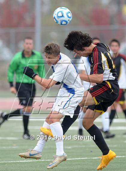 Thumbnail 1 in Oakdale vs. Christian Brothers (CIF SJS D3 Final) photogallery.