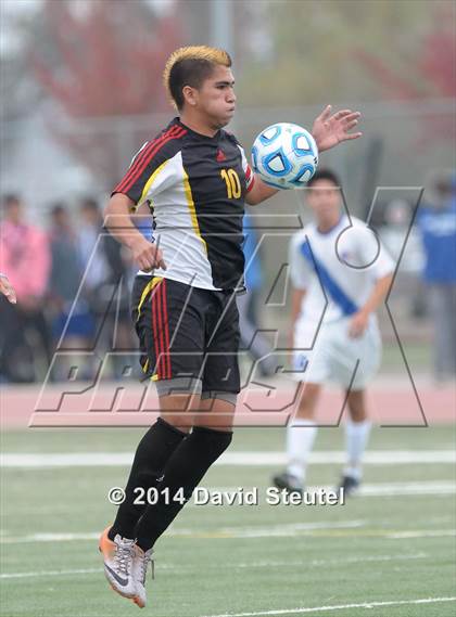 Thumbnail 3 in Oakdale vs. Christian Brothers (CIF SJS D3 Final) photogallery.