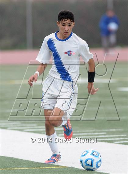 Thumbnail 3 in Oakdale vs. Christian Brothers (CIF SJS D3 Final) photogallery.