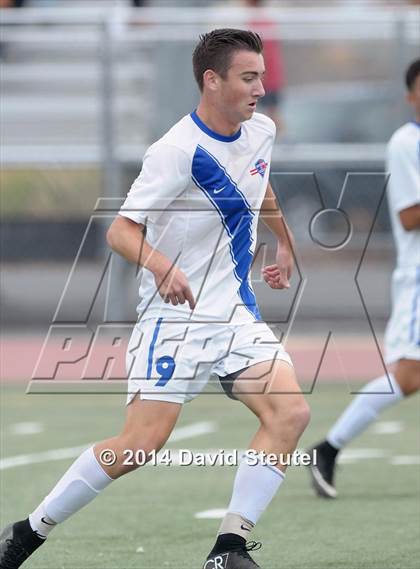 Thumbnail 2 in Oakdale vs. Christian Brothers (CIF SJS D3 Final) photogallery.