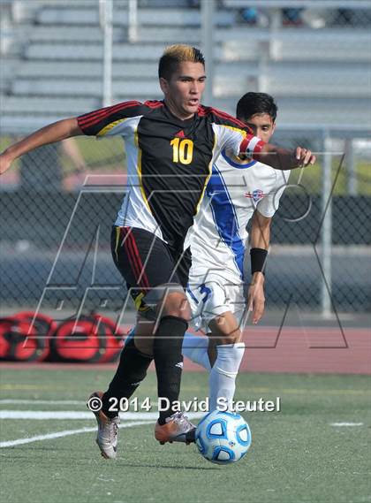 Thumbnail 2 in Oakdale vs. Christian Brothers (CIF SJS D3 Final) photogallery.