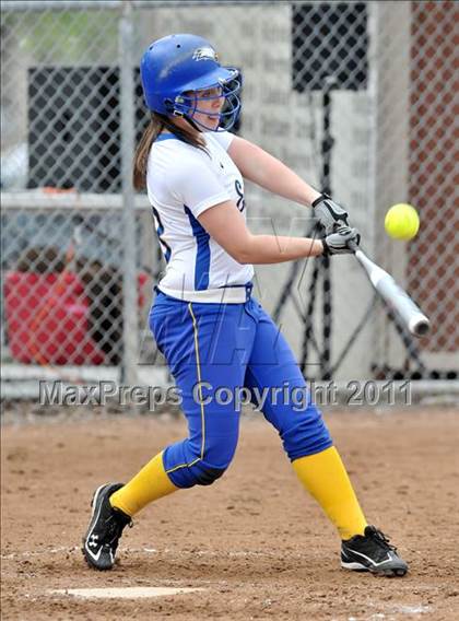 Thumbnail 1 in Canyon vs Sandburg (Faster To First Classic) photogallery.