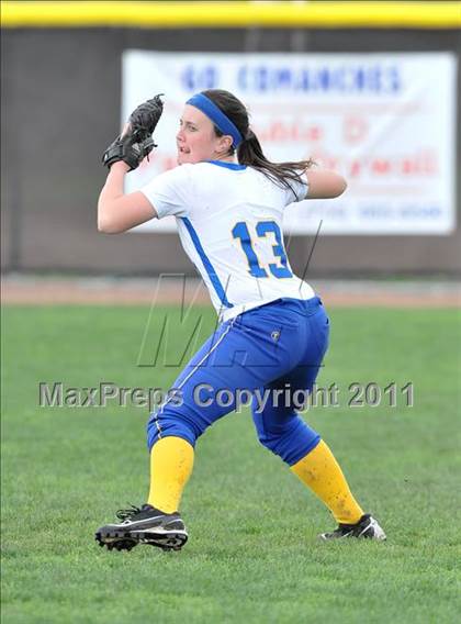 Thumbnail 2 in Canyon vs Sandburg (Faster To First Classic) photogallery.