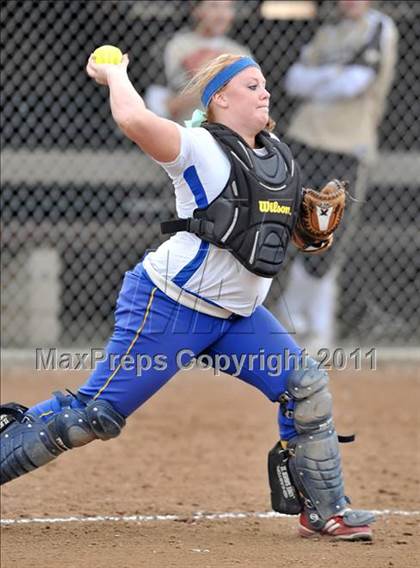 Thumbnail 3 in Canyon vs Sandburg (Faster To First Classic) photogallery.