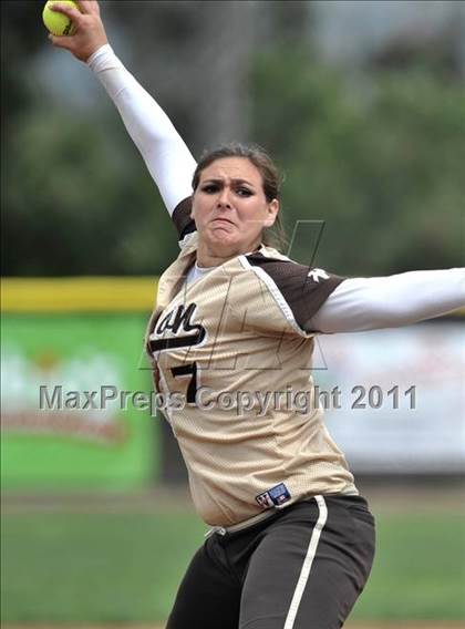 Thumbnail 1 in Canyon vs Sandburg (Faster To First Classic) photogallery.