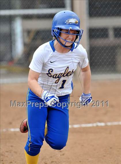 Thumbnail 3 in Canyon vs Sandburg (Faster To First Classic) photogallery.