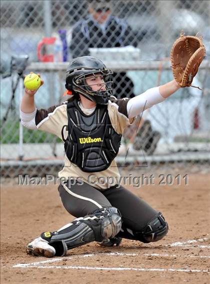 Thumbnail 1 in Canyon vs Sandburg (Faster To First Classic) photogallery.