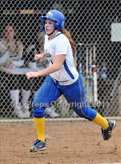 Thumbnail 2 in Canyon vs Sandburg (Faster To First Classic) photogallery.