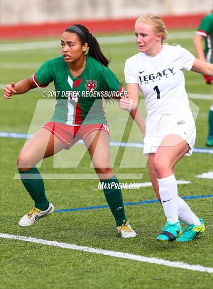 Thumbnail 2 in Smoky Hill vs Legacy (CHSAA 5A 1st Round Playoff) photogallery.