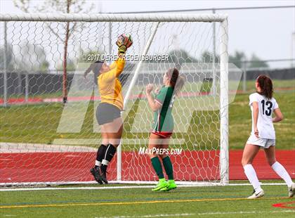 Thumbnail 2 in Smoky Hill vs Legacy (CHSAA 5A 1st Round Playoff) photogallery.