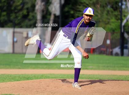 Thumbnail 3 in Firebaugh vs. Lynwood photogallery.