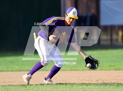 Thumbnail 2 in Firebaugh vs. Lynwood photogallery.
