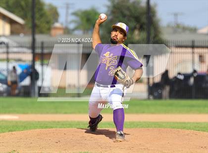 Thumbnail 1 in Firebaugh vs. Lynwood photogallery.