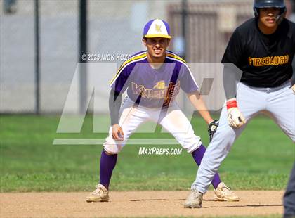 Thumbnail 3 in Firebaugh vs. Lynwood photogallery.