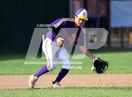 Thumbnail 1 in Firebaugh vs. Lynwood photogallery.