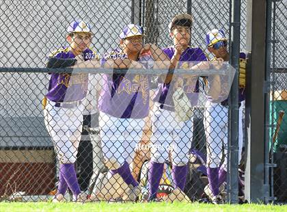 Thumbnail 2 in Firebaugh vs. Lynwood photogallery.