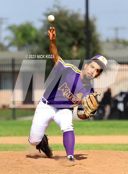 Thumbnail 2 in Firebaugh vs. Lynwood photogallery.