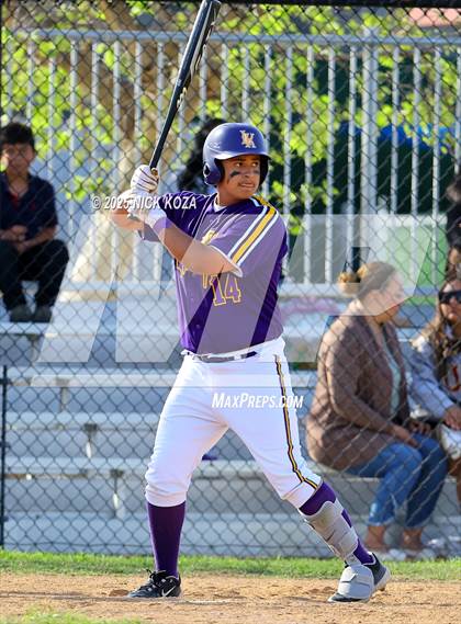 Thumbnail 3 in Firebaugh vs. Lynwood photogallery.