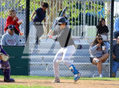 Thumbnail 2 in Firebaugh vs. Lynwood photogallery.