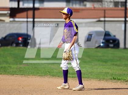 Thumbnail 2 in Firebaugh vs. Lynwood photogallery.