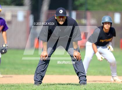 Thumbnail 3 in Firebaugh vs. Lynwood photogallery.
