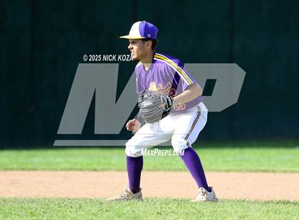 Thumbnail 3 in Firebaugh vs. Lynwood photogallery.