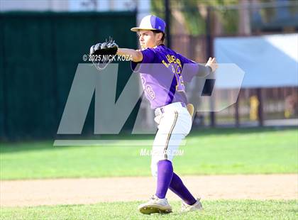 Thumbnail 2 in Firebaugh vs. Lynwood photogallery.