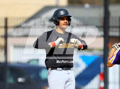Thumbnail 3 in Firebaugh vs. Lynwood photogallery.