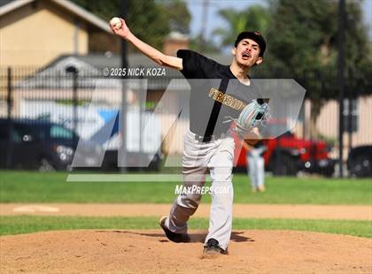Thumbnail 2 in Firebaugh vs. Lynwood photogallery.